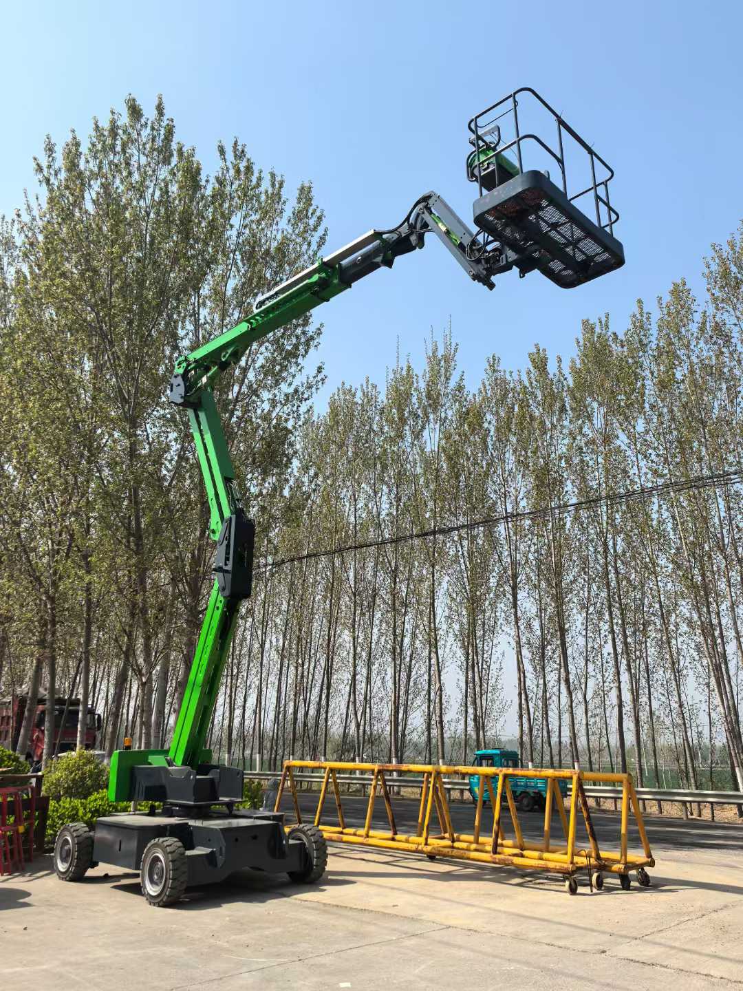 10 GREAT USES FOR A CHERRY PICKER